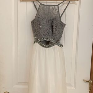 Speechless Juniors formal dress from Macy’s. Size 1. Worn 1x great condition.